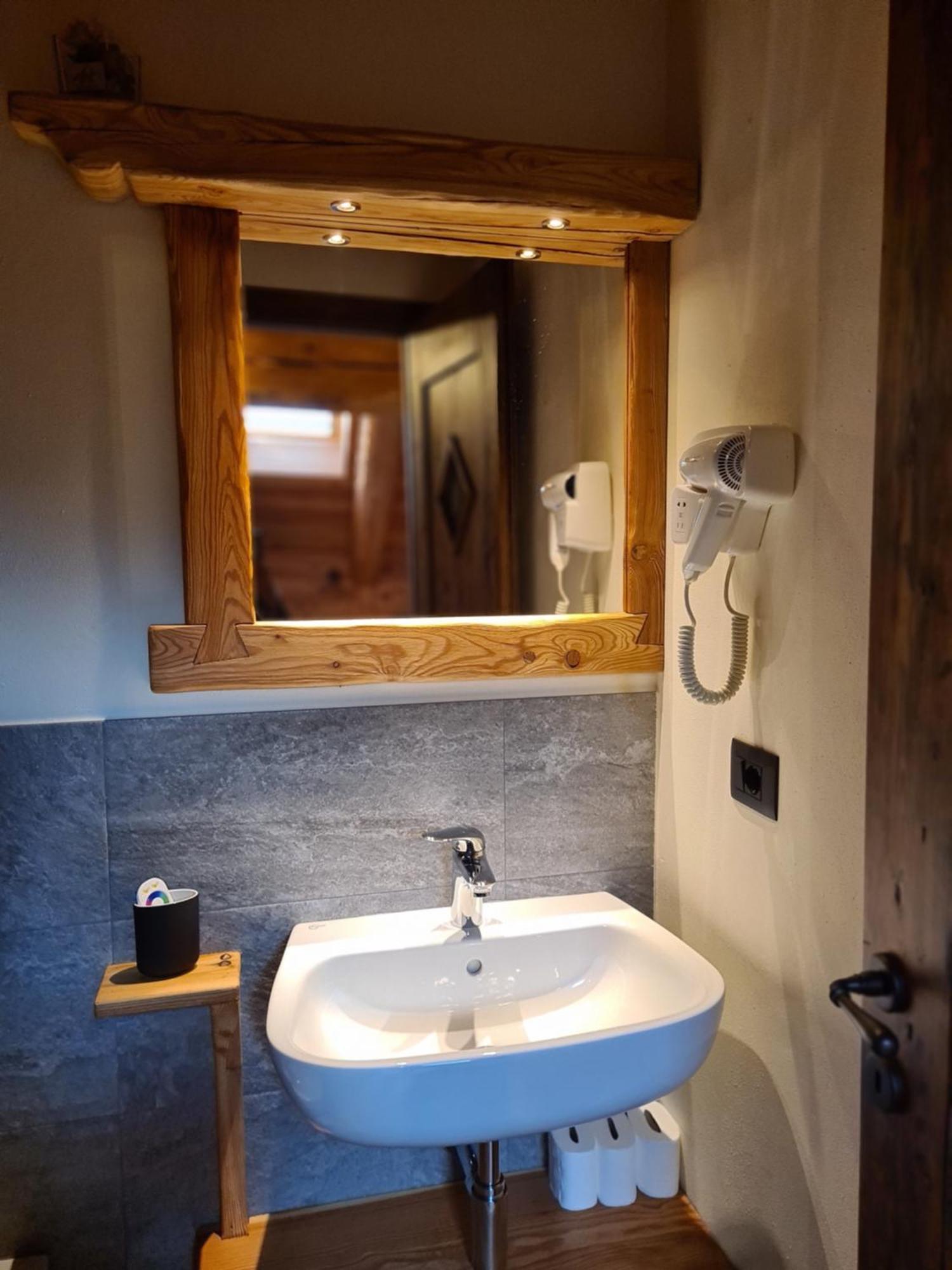 La Maison. Il Nido Dell'Aquila Bardonecchia Zewnętrze zdjęcie